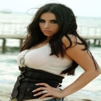 Marwa nasr sur yala.fm